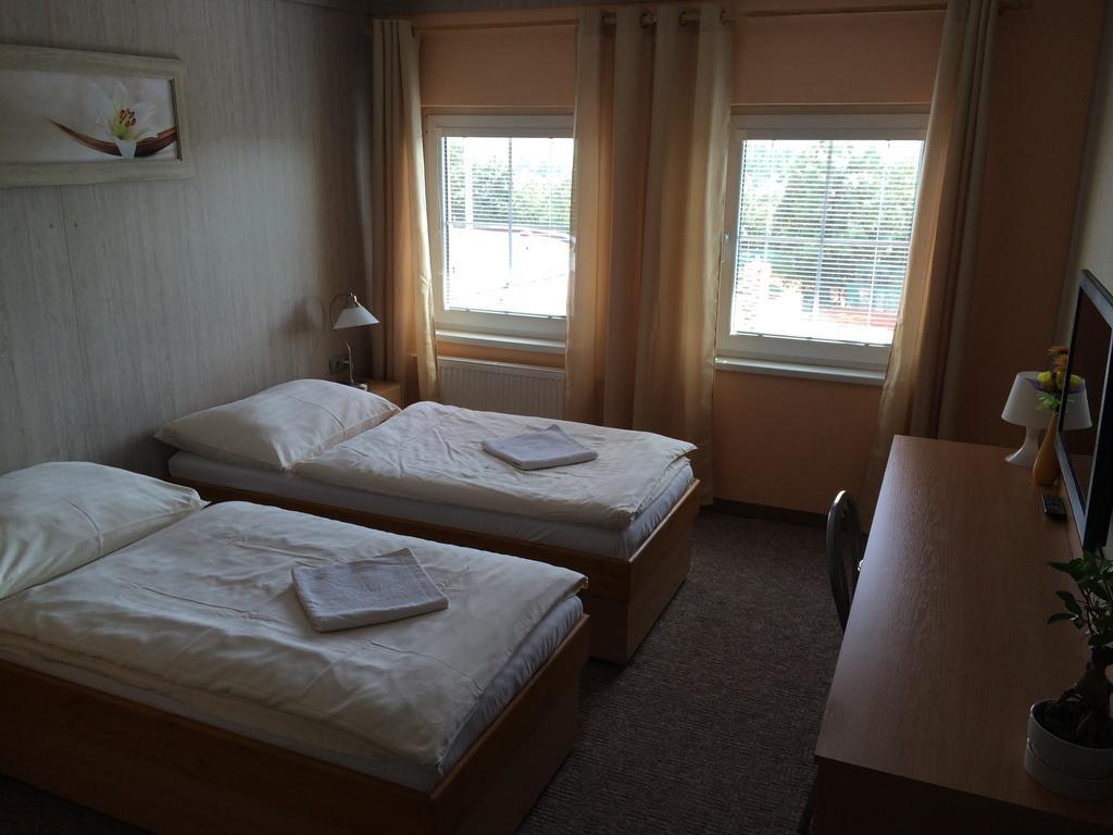 Hotel Pohádka Most Quarto foto